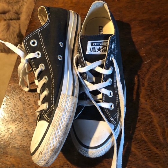 Black converse - Picture 5 of 6